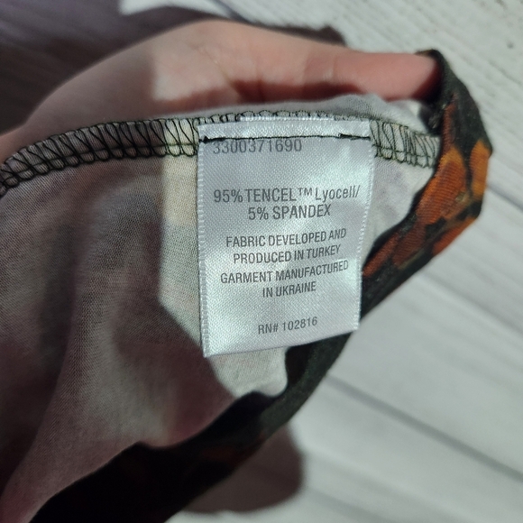 Garnet Hill Floral Wrap Dress, Size M - Picture 8 of 8